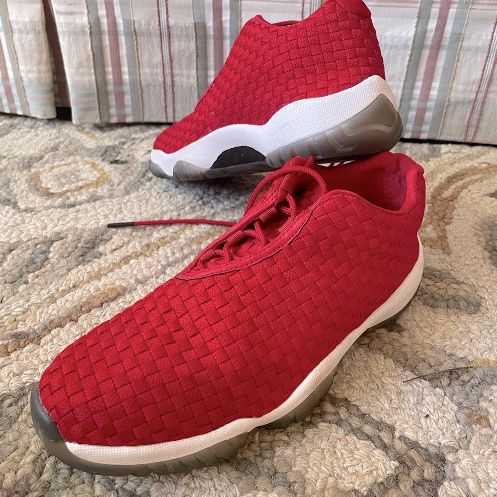 Nike Mens Air Jordan Future (Gym Red)